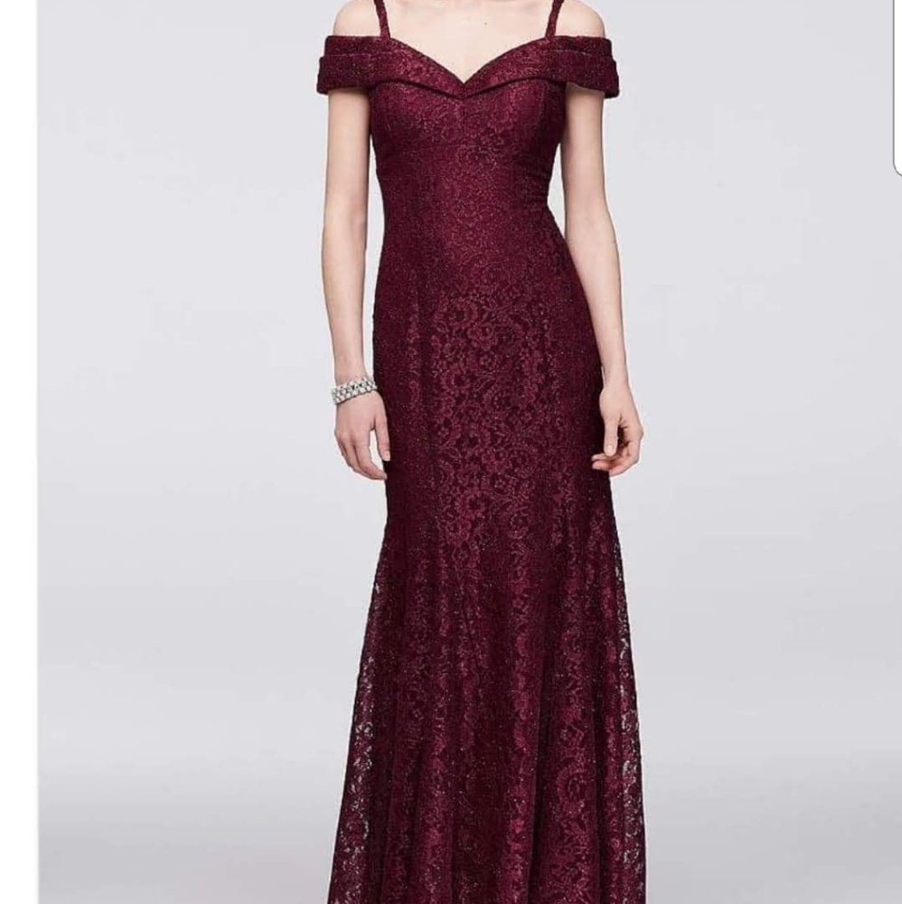 Dress - Picture 1 of 2